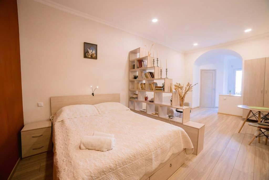 New Central Apartment In 久姆里 外观 照片